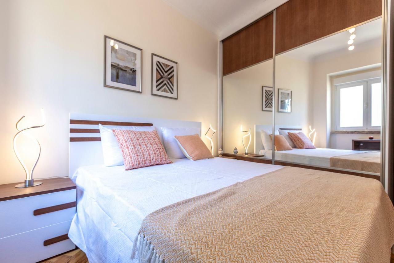 Like-Home-T3 Apt-Campolide, Near Amoreiras Mall Lisboa Eksteriør billede