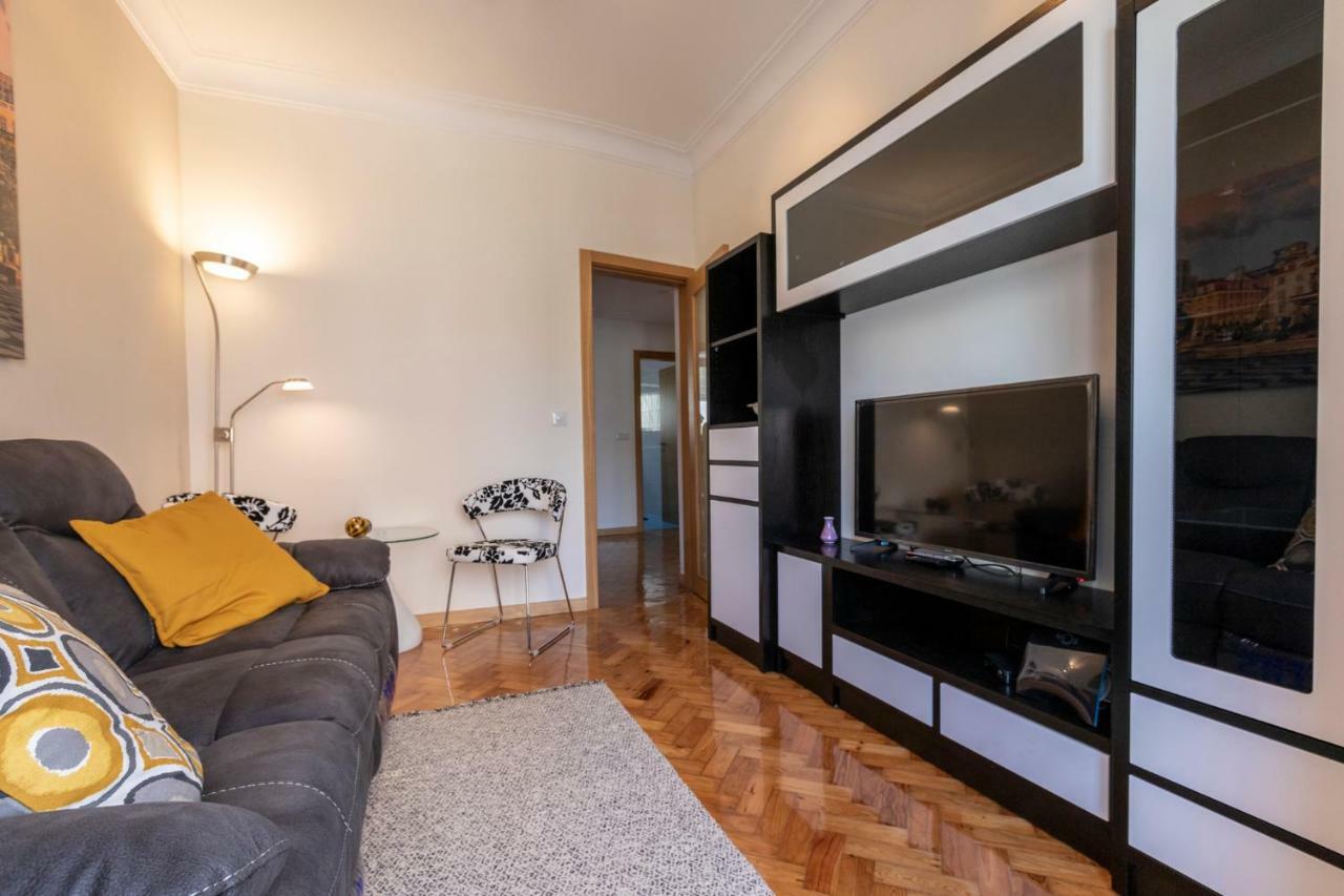 Like-Home-T3 Apt-Campolide, Near Amoreiras Mall Lisboa Eksteriør billede