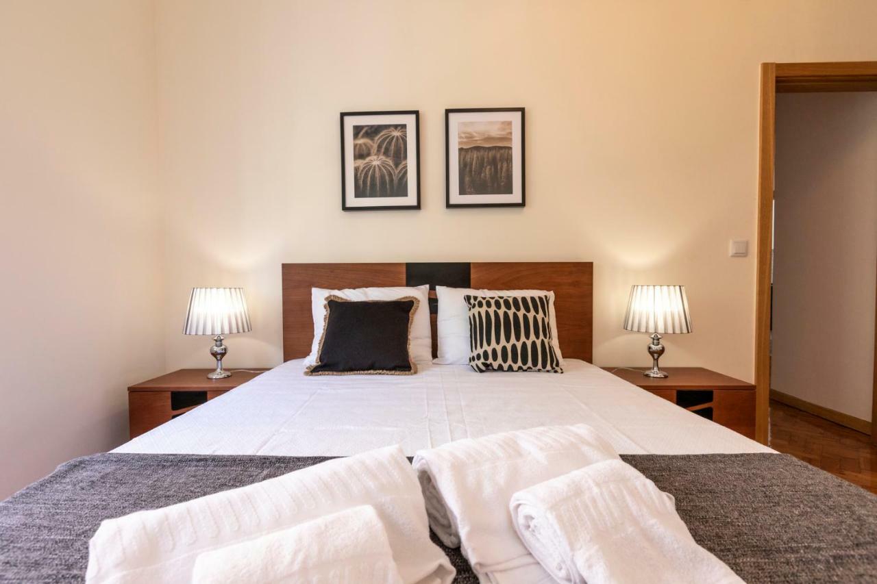 Like-Home-T3 Apt-Campolide, Near Amoreiras Mall Lisboa Eksteriør billede
